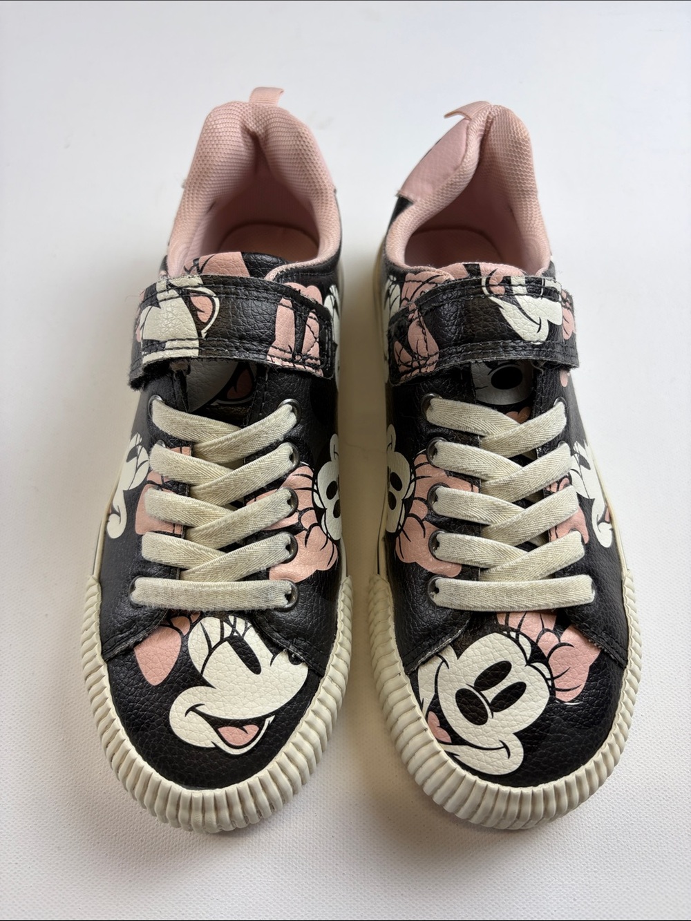 Disney H & M Minnie Mouse Girls Black Pink Sneakers Youth Size 2